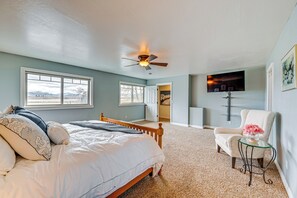 House (5 Bedrooms) | Interior