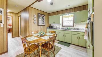 Hus (2 Bedrooms) | Innvendig
