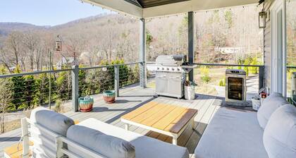 7 Mi to Dtwn Asheville: Apt w/ Sauna Access!