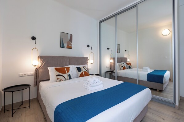 아파트, 침실 2개, 주방, 시내 전망 | 2 개의 침실, 고급 침구, 객실 내 금고, 각각 다른 스타일의 인테리어