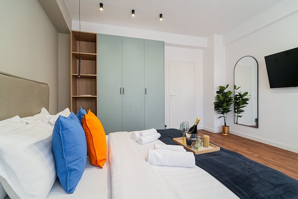 Apartment | 2 bedrooms, Internet