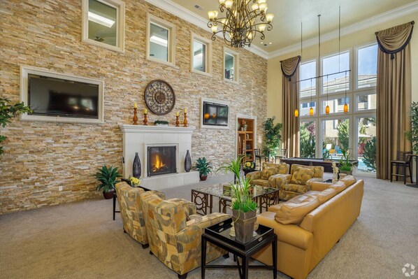 Apartment - New Cozy Stylish 1BR With Heated Pool Relaxing Spa Sauna (Reno)