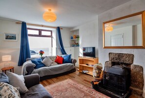 Télévision, cheminée