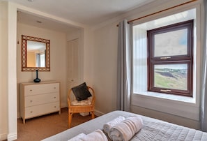 3 bedrooms, free WiFi, bed sheets - Sevenstones (Sennen)