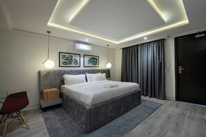1 chambre, fer et planche à repasser, Wi-Fi, draps fournis