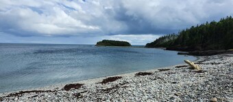 Behie House - charming home on the Strait of Canso