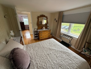 3 habitaciones, tabla de planchar con plancha y wifi gratis
