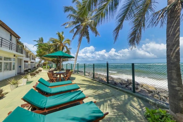Beach/ocean view