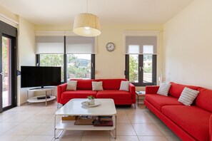 Villa, 2 Bedrooms, Garden View | Living area - Villa Misemeli (Agia Pelagia)