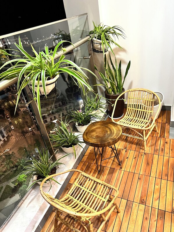 Appartement Luxe, vue plage | Terrasse/Patio