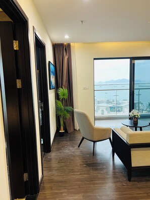 Luxury Διαμέρισμα, Θέα στην Παραλία | Περιοχή καθιστικού | Παιχνίδια