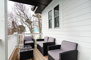 Property grounds - Sea Ray: New 4 Bed, 3 Bath Duplex Townhome with Elevator (Carolina Beach)