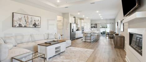 House, 2 Bedrooms | Living area