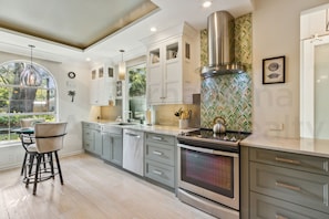 House, 3 Bedrooms | Private kitchen - 4937 Windward Place 3 Bedroom Home (Fernandina Beach)
