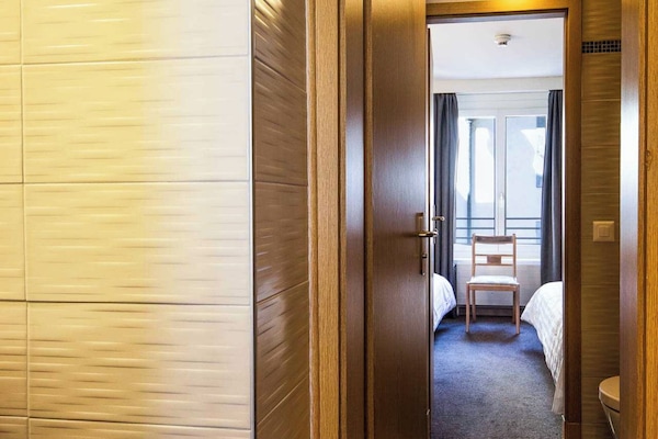 Apartment | 1 bedroom, bed sheets