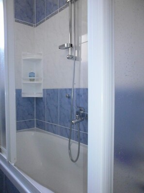 Towels - Apartment Roko – Your Perfect Vacation in the Heart of Krk! (Krk)