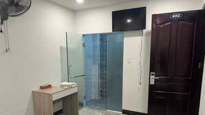 โต๊ะทำงาน, ห้องเก็บเสียง, Wi-Fi ฟรี