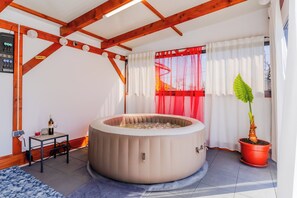 Interior - Timber Cottage With Pool (Sveti Juraj na Bregu)