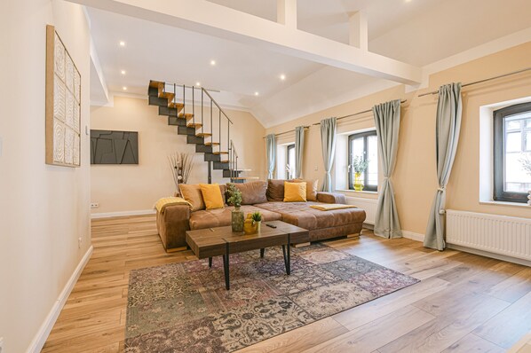 Smart TV, video games, DVD player