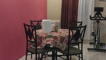 House, 1 Bedroom, Smoking, Balcony | Dining room