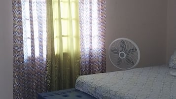 House, 1 Bedroom, Smoking, Balcony | 1 bedroom
