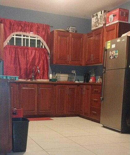 Charming Piarco Home With Garden View