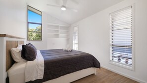 3 bedrooms, free WiFi, bed sheets