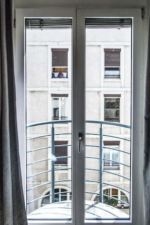 Interior - Apartment of Choice - AC- 1br-4p- Geneva (Geneva)