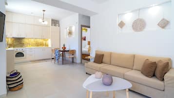 Apartment, 2 Schlafzimmer, Terrasse | Wohnbereich | Smart-TV
