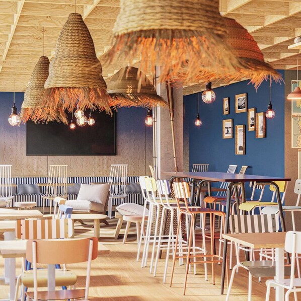 Restaurant - All Suites Hostel  Bassin d'Arcachon - Dune du Pilat (La Teste-de-Buch)