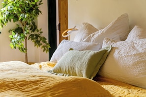3 bedrooms, internet, bed sheets - Charming farmhouse on the mountain in Ebensee am Traunsee (Ebensee)