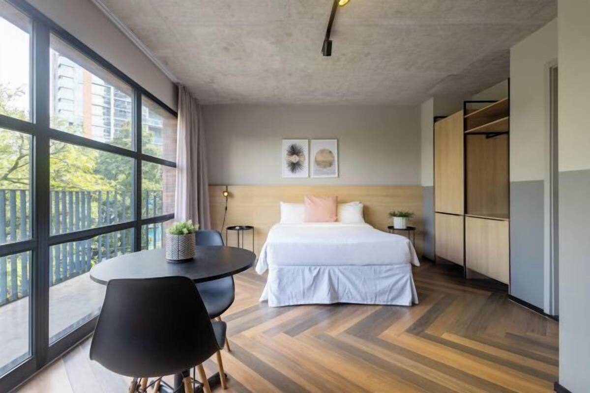 1 bedroom, laptop workspace, free WiFi