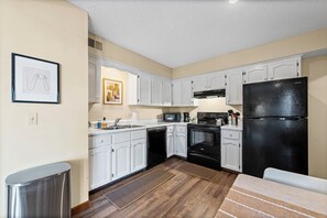 Dishwasher, highchair