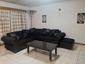 Room, Multiple Bedrooms, Smoking, Balcony | Living room - Room-charming Tshwane B&B With Secure En (Pretoria)