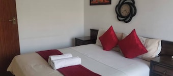 Room-charming Tshwane B&B With Secure En