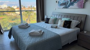 1 chambre, fer et planche à repasser, Wi-Fi, draps fournis