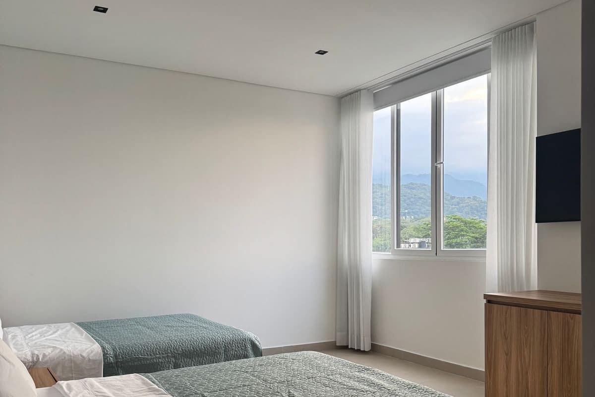 Family Room, City View
