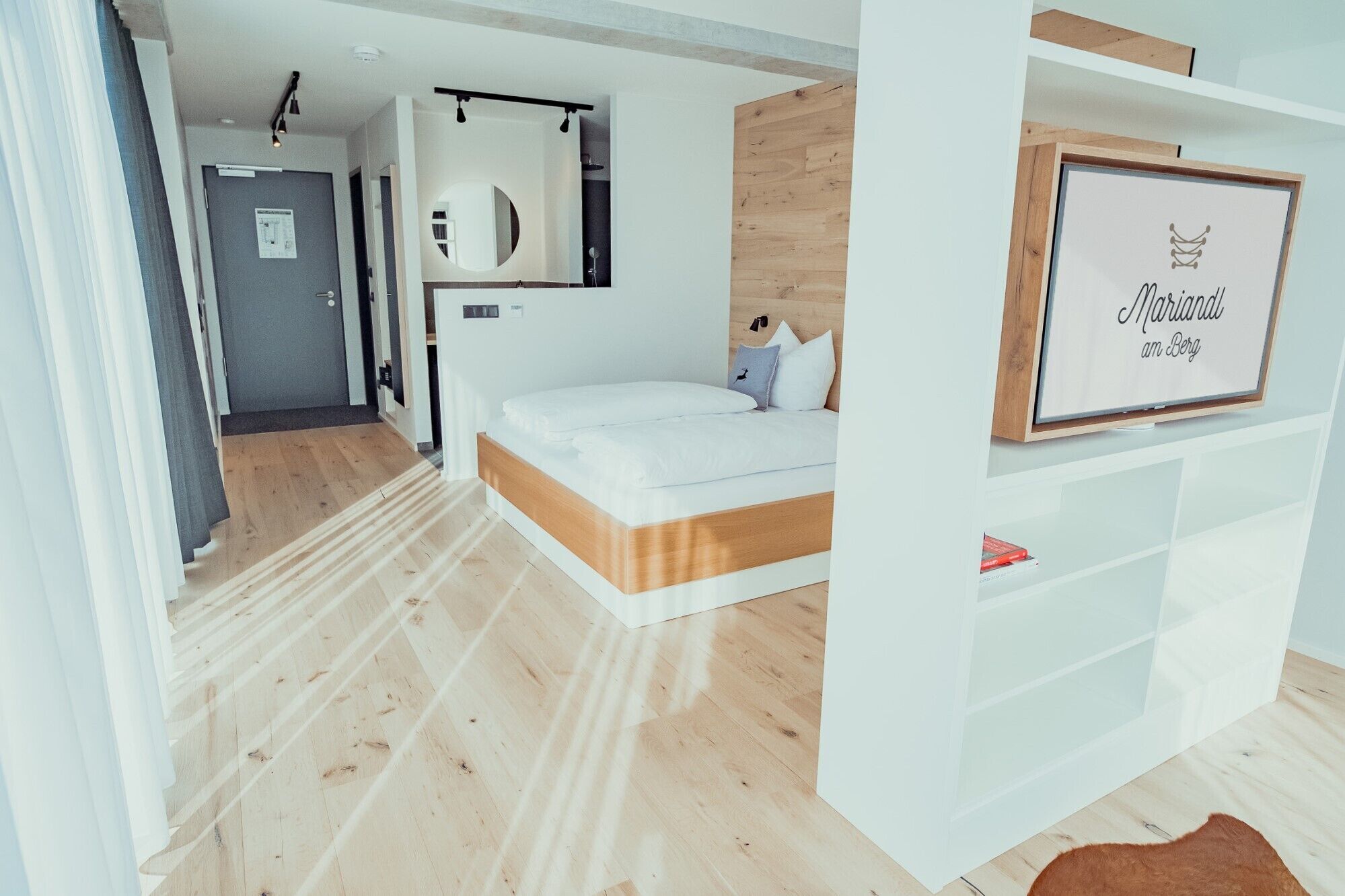 Deluxe-Dreibettzimmer | Zimmersafe, Verdunkelungsvorhänge, Babybetten, kostenloses WLAN