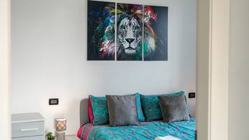 2 habitaciones, tabla de planchar con plancha y wifi gratis