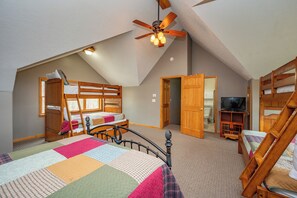 5 chambres, accès au Wi-Fi (inclus), literie fournie
