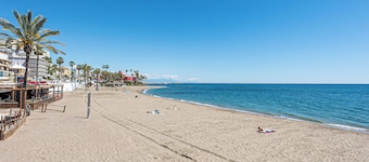 BENALROMA APARTMENT 5 MINUTES FROM THE BEACH