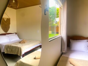 6 bedrooms, WiFi, bed sheets