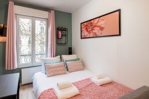 1 bedroom, iron/ironing board, free WiFi, bed sheets