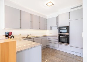 Apartment | Eigene Küche