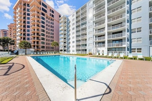 Pool - Sun Swept 101 Pool & Direct Beach Access (Orange Beach)