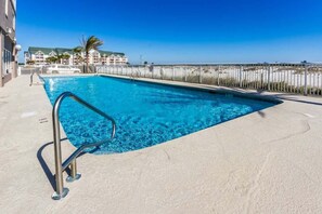 Piscine couverte
