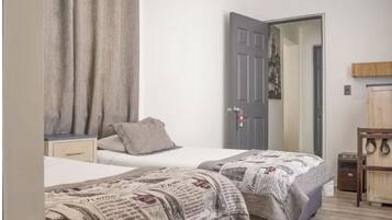 Standard Triple Room | Free WiFi