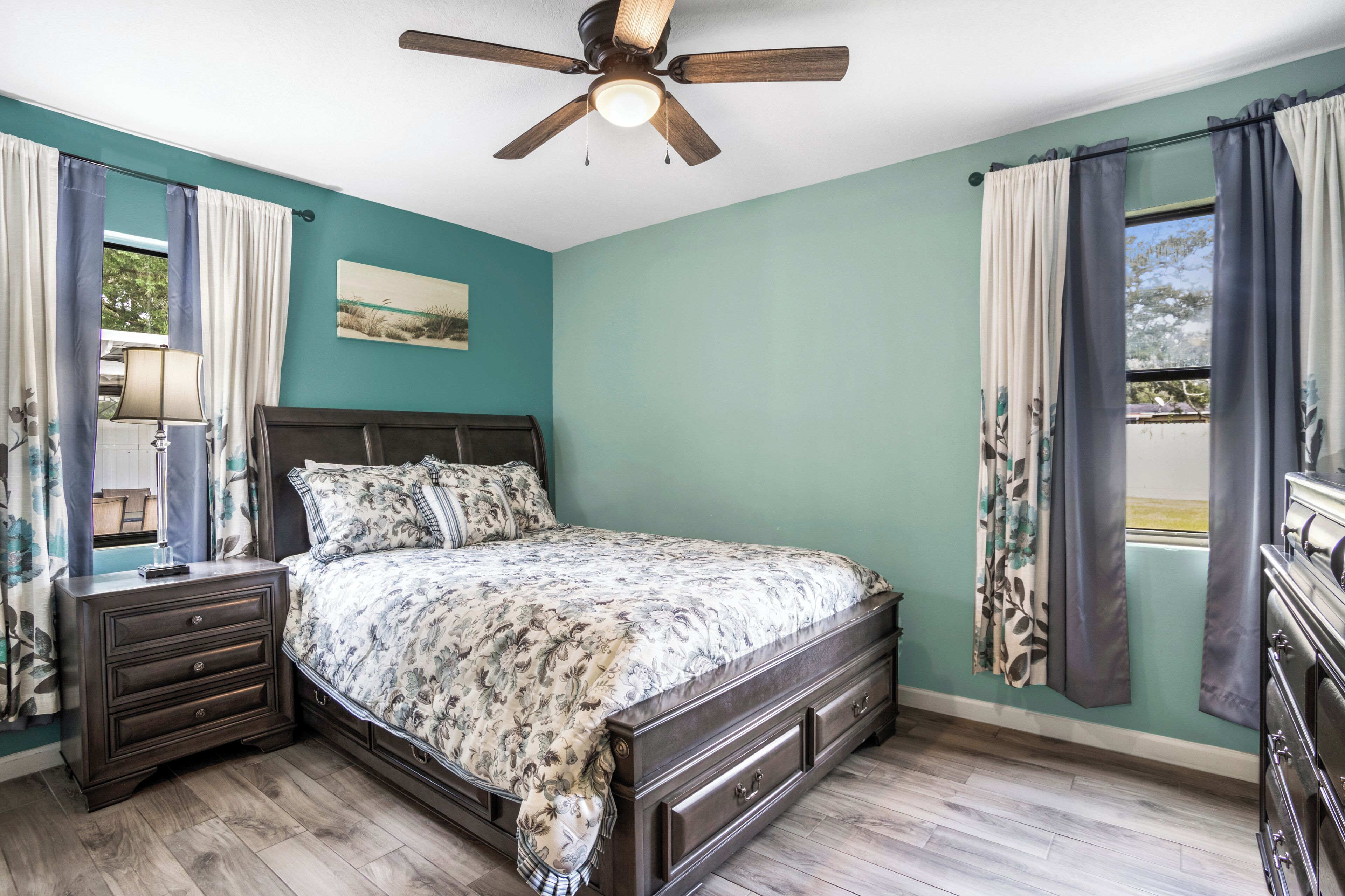 Individually decorated, individually furnished, free WiFi, bed sheets