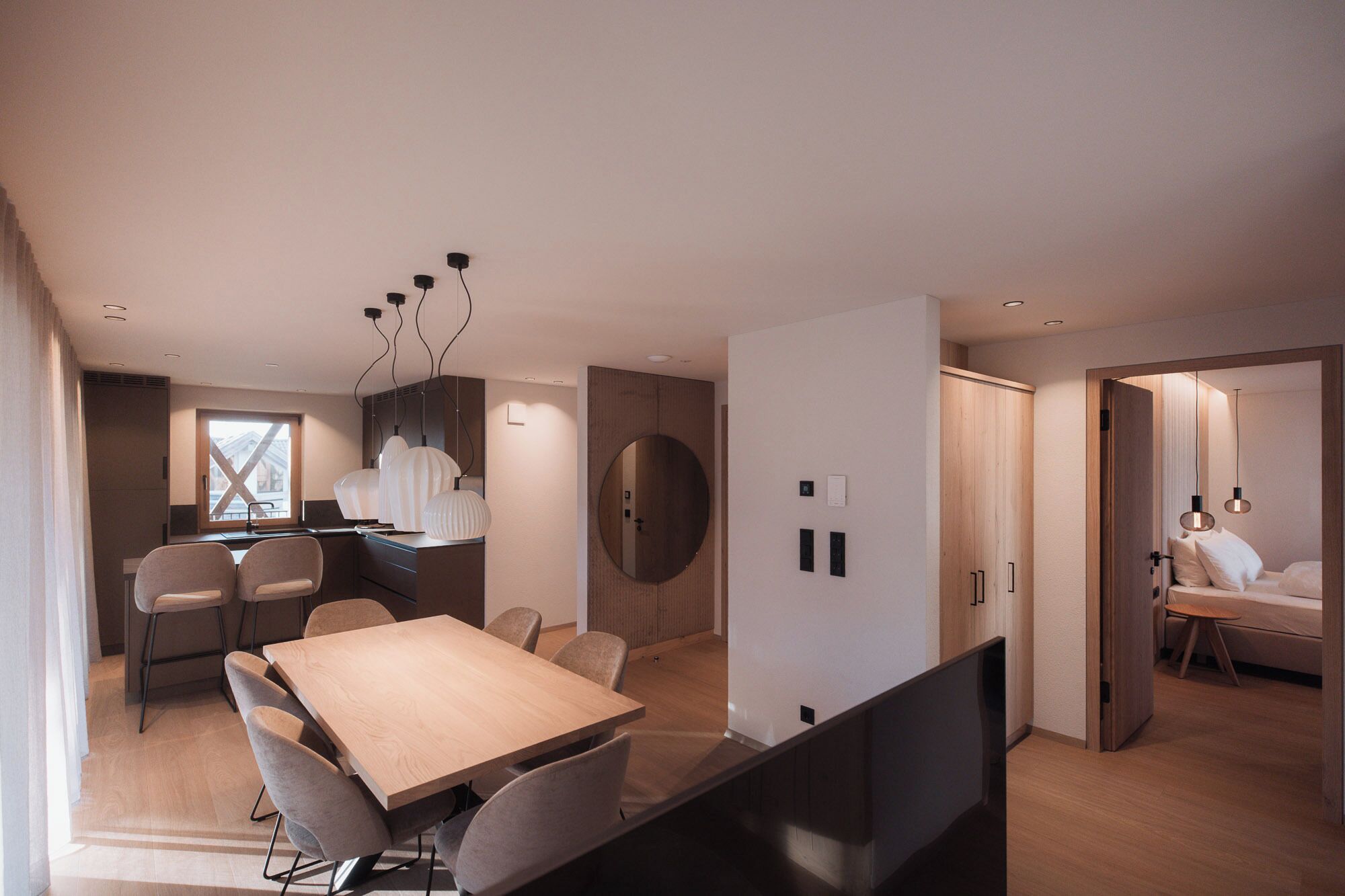 ลักซ์ชัวรี่เพนท์เฮาส์, 2 ห้องนอน, วิวภูเขา | บริเวณนั่งเล่น | ทีวีจอแอลอีดี 55 นิ้ว พร้อมช่องดิจิตอล