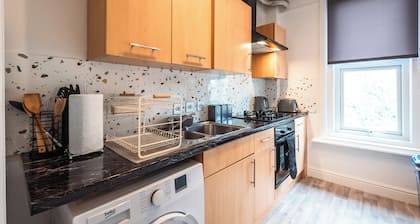 10 minutes to the Mayflower Theatre! Cozy 1-bedroom Soton Apartment